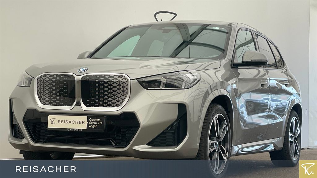 Image of BMW iX1