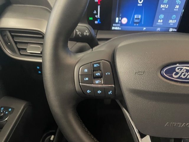 Fahrzeugabbildung Ford Tourneo Courier Titanium Winterpaket Kamera DAB