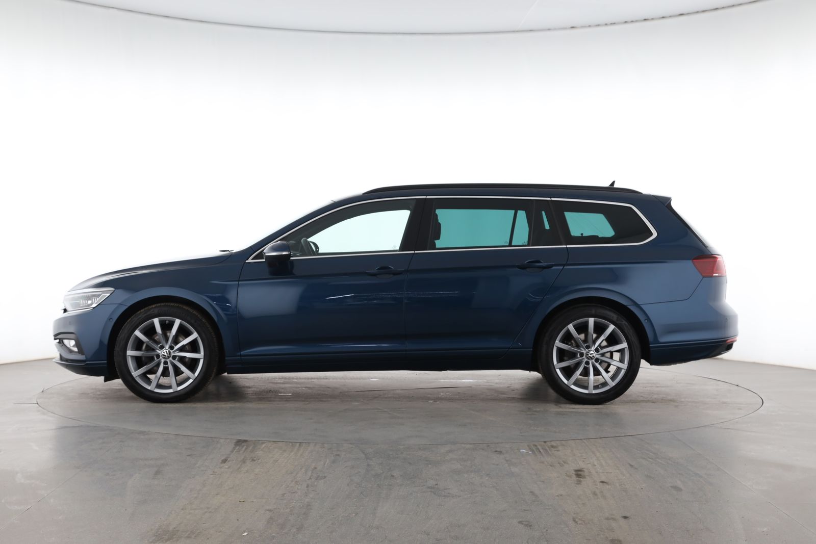 Volkswagen Passat Variant - Bild 3