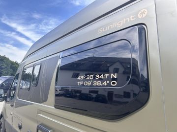 Sunlight Cliff 4x4 Greentrek 590 MATT GRÜN DELTA RAPTOR