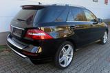Mercedes-Benz ML 350 CDI BlueTec/Voll../Luft./21"/AMG-Line - Mercedes-Benz ML 350 in Essen