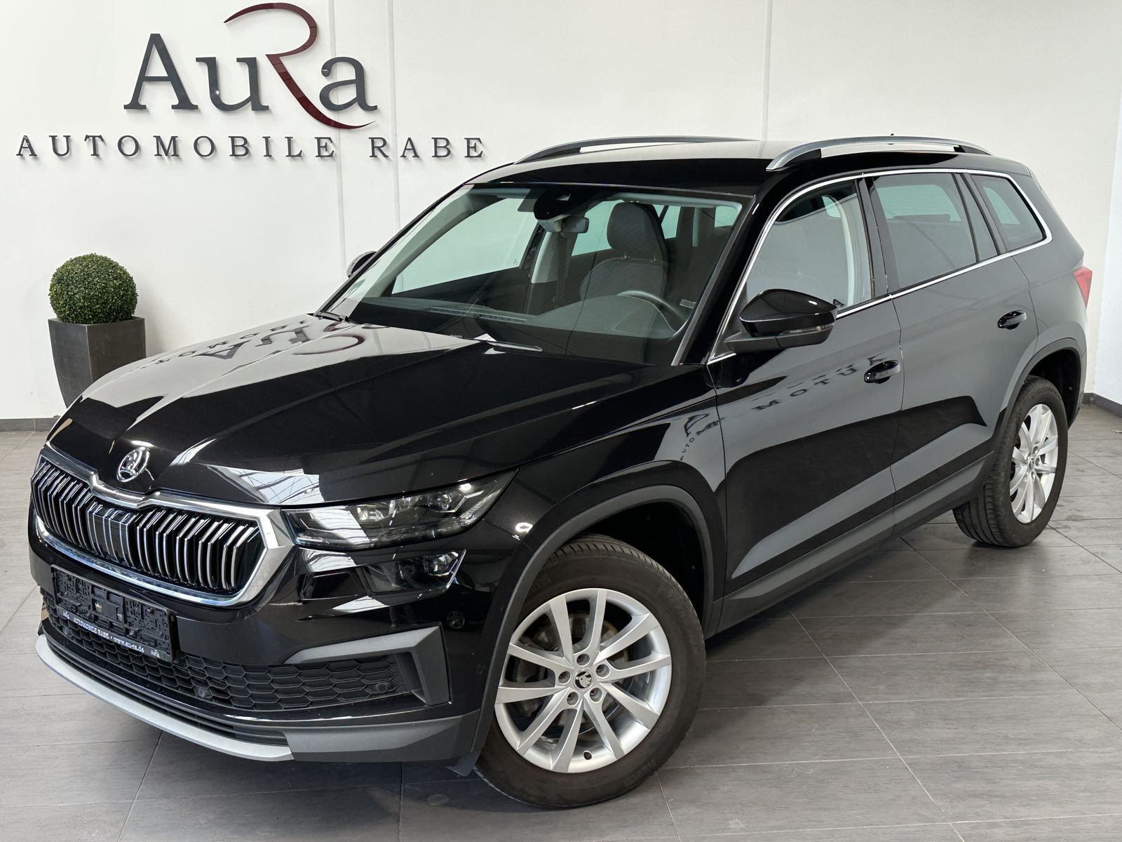 Fahrzeugabbildung SKODA Kodiaq 2.0 TDI DSG Style NAV+MATRIX+ACC+AHK+18ZO