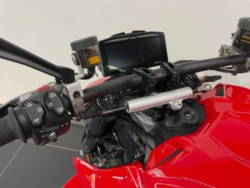 Ducati Streetfighter V4