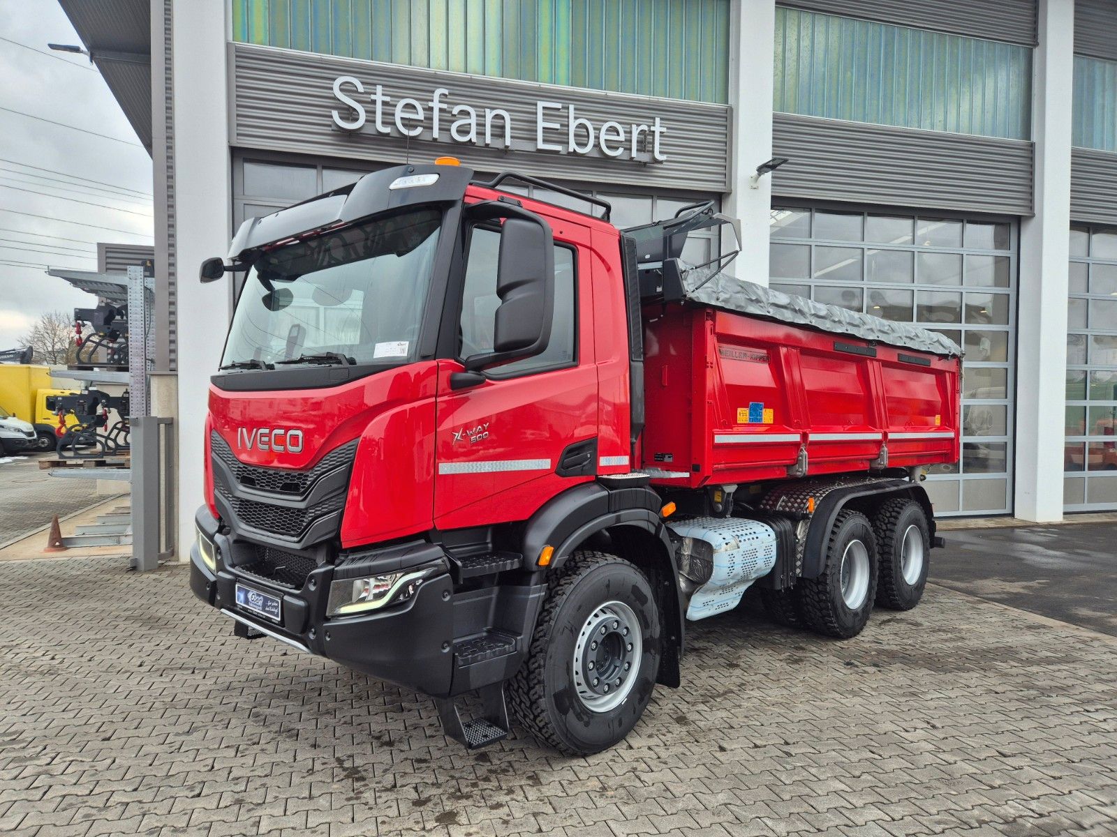 Fahrzeugabbildung Iveco AD300X50Z 6x4 Meiller-Kipper, Intarder Bordmatik