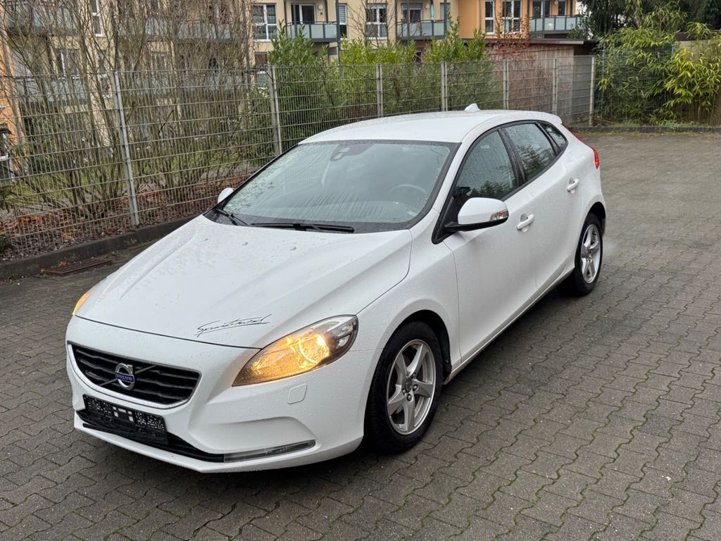 Angebot ansehen Volvo V40
