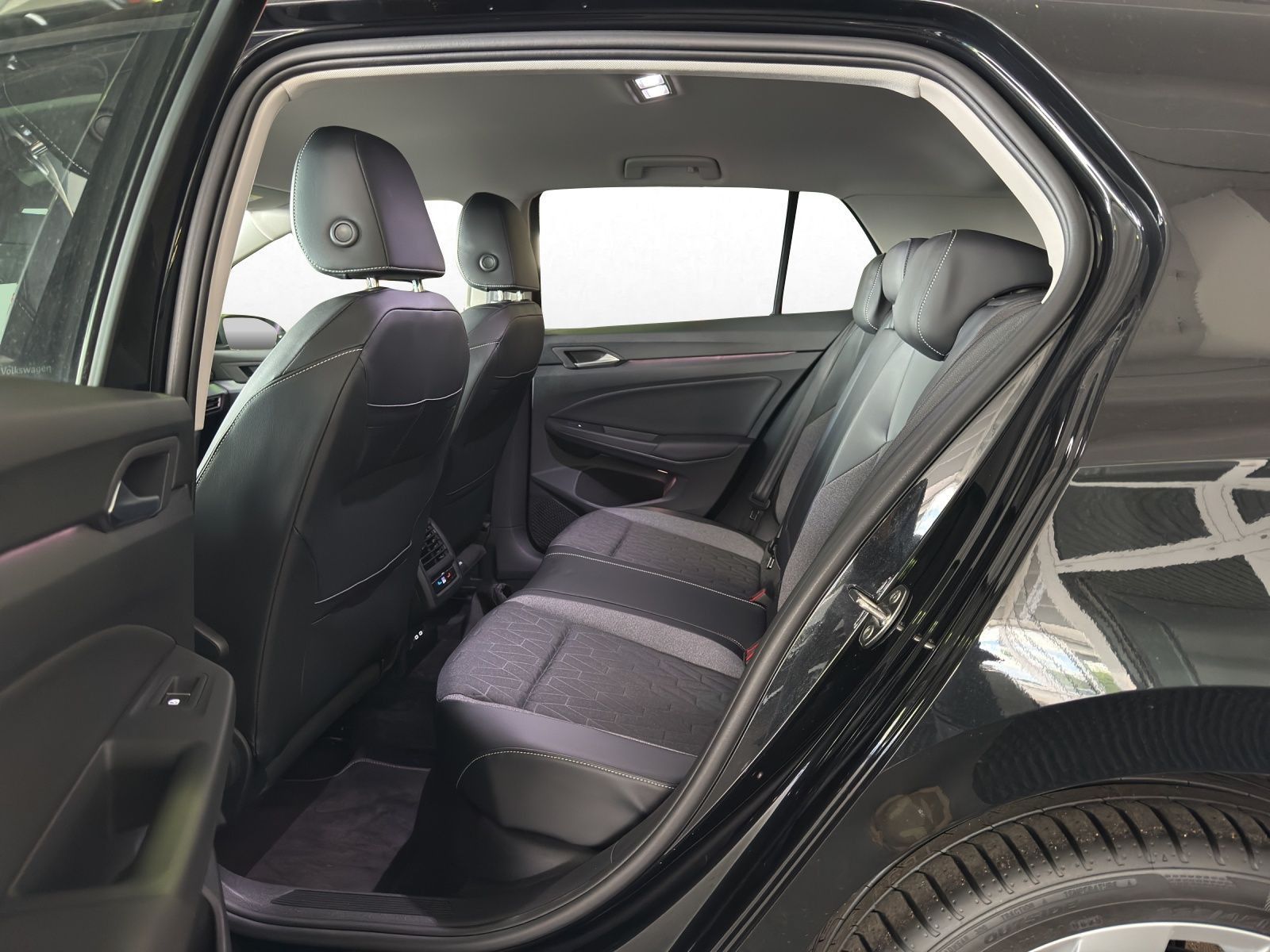 Volkswagen Golf - Bild 14