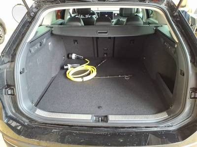 Passat Variant 1.5 eHybrid DSG BUSINESS LED+AHK+