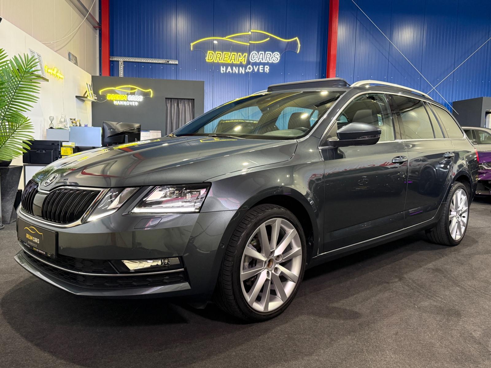 Skoda Octavia Combi Style*PANO*KAMERA*CARPLAY*MEMORY