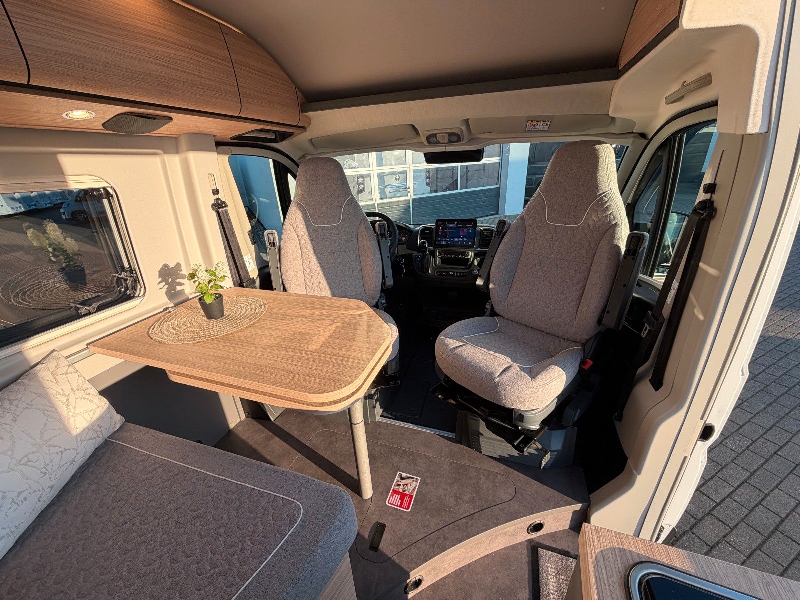 Fahrzeugabbildung Malibu Van Diversity Coupe 640 LE K Lucca MJ26