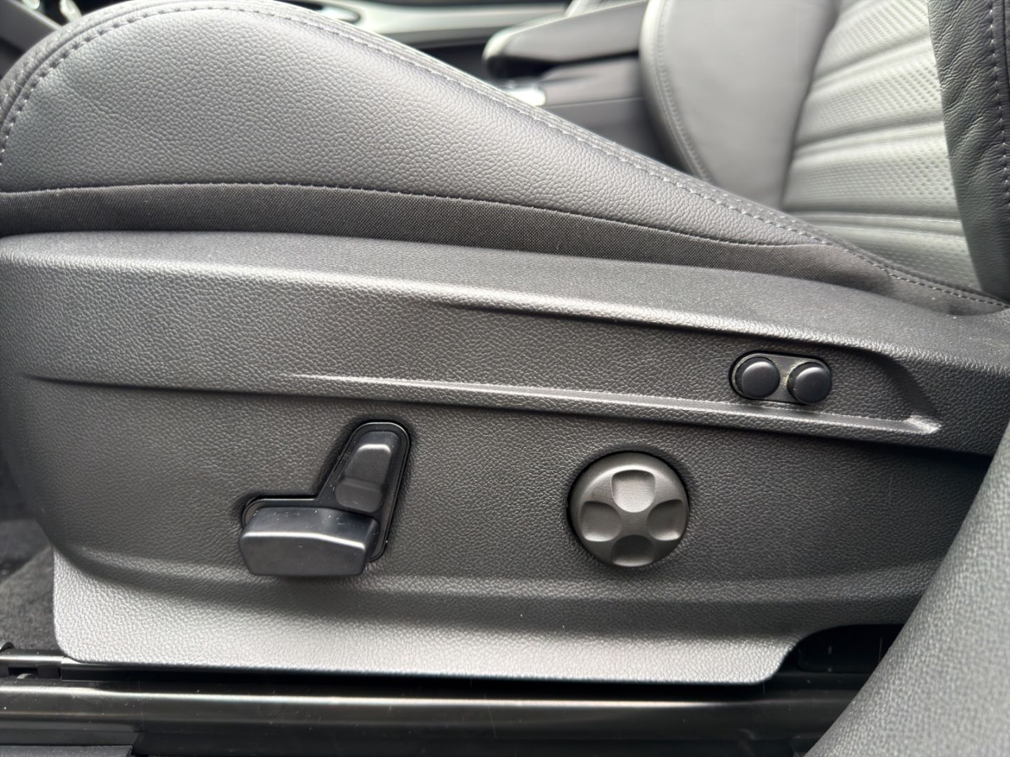 Alfa Romeo Stelvio - Bild 19