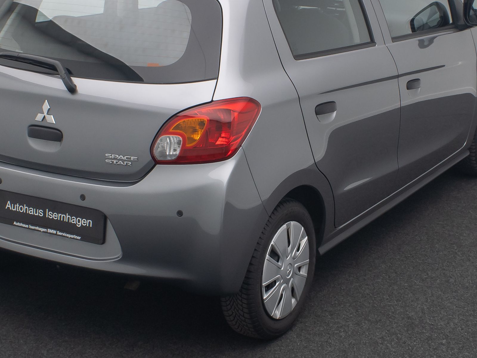 Fahrzeugabbildung Mitsubishi Space Star Diamant Edition