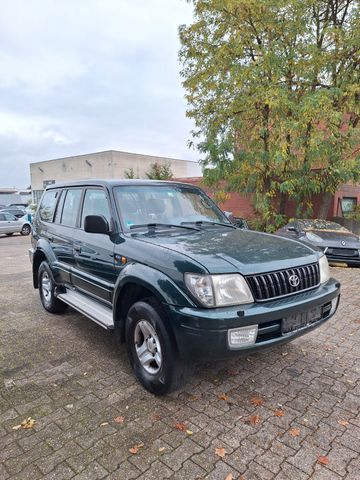 Toyota Land Cruiser 3.0 D-4D