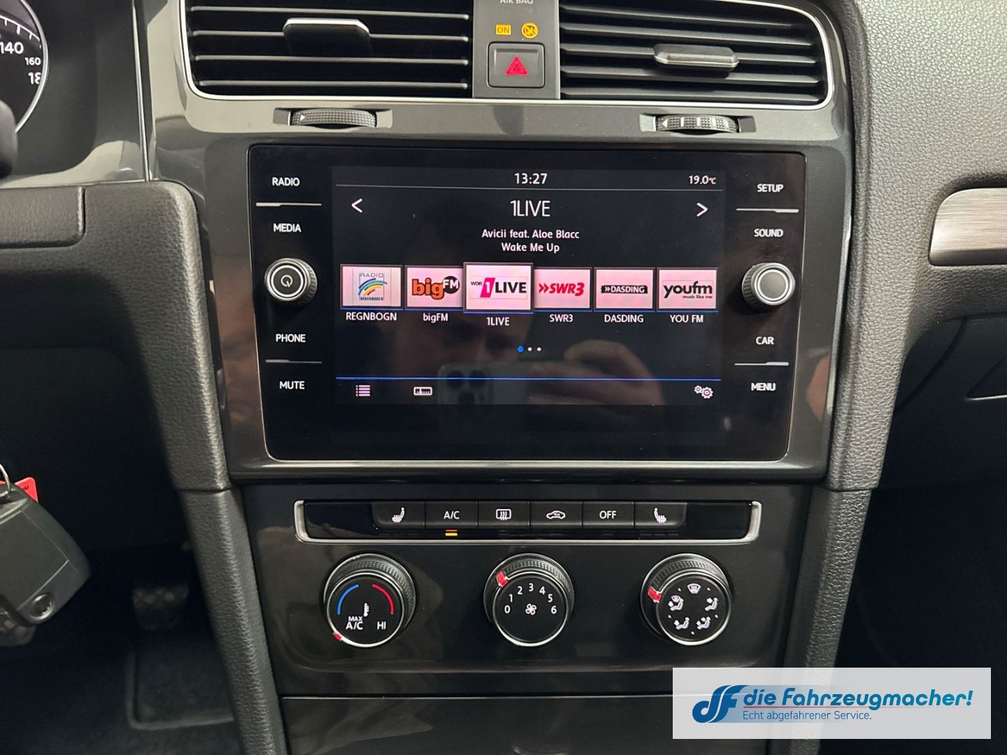 Fahrzeugabbildung Volkswagen Golf VII Comfortline BMT Start-Stopp 1.6 TDI EU6