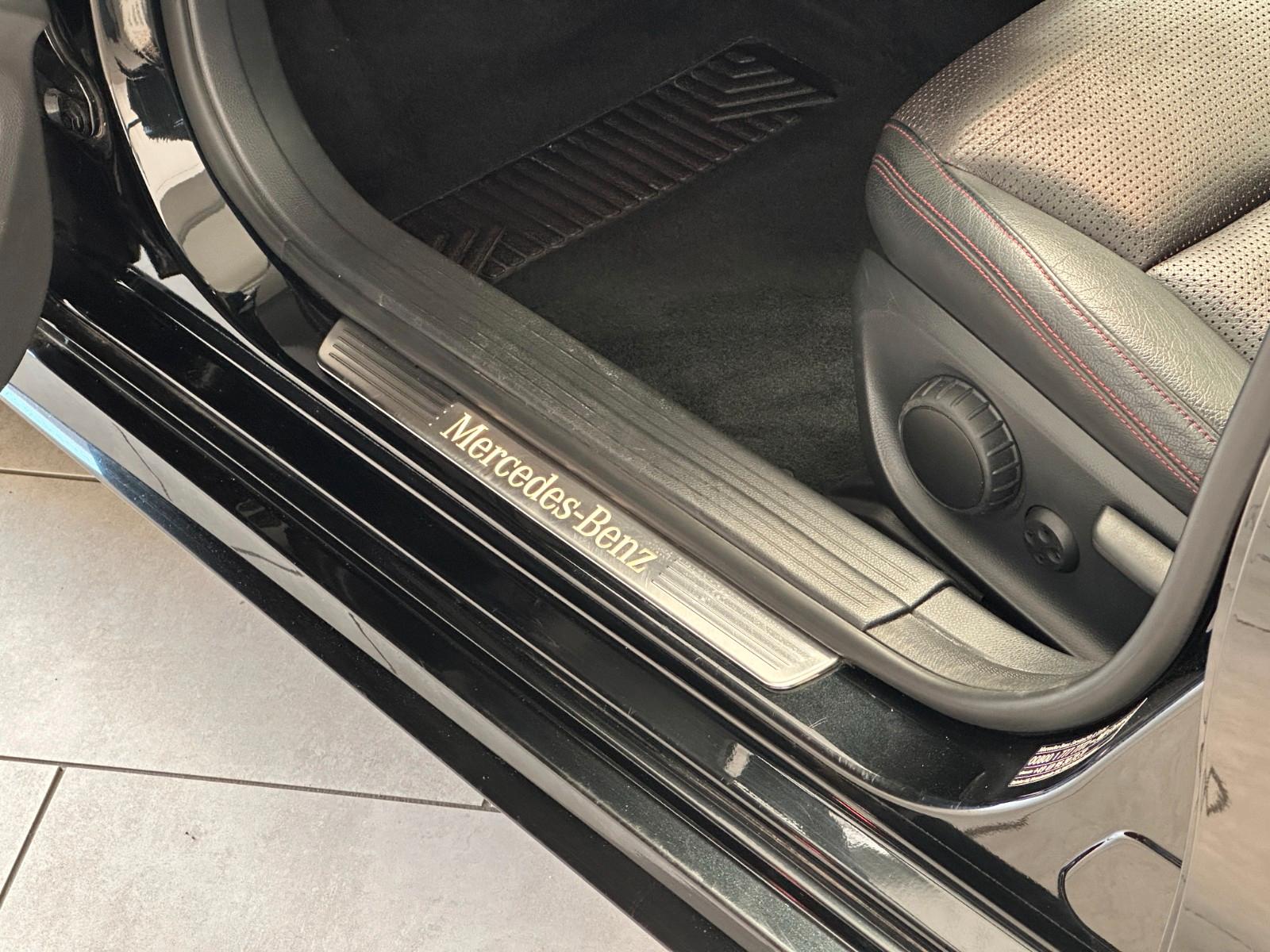 Mercedes-Benz A 250 4MATIC DCT Comand*Bi-Xenon*Leder*