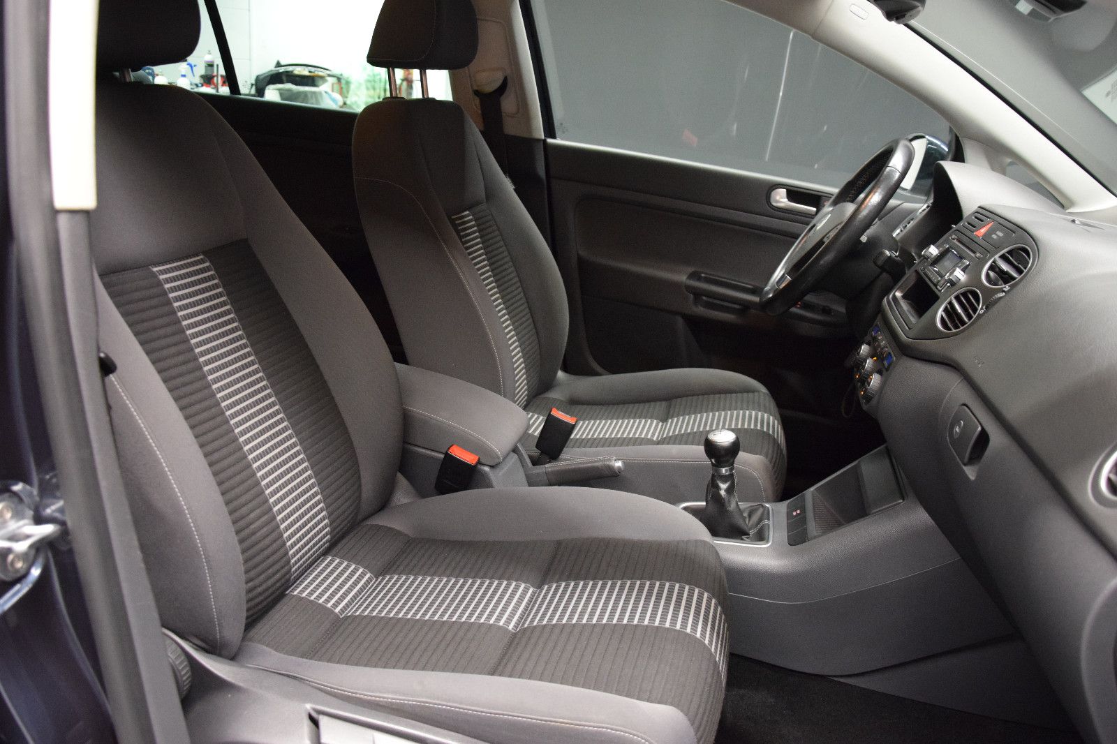 Fahrzeugabbildung Volkswagen Golf Plus United Klimaanlage 1.Hand Einparkhilfe