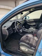 Porsche Macan GTS Panorama PASM Bose Kamera 1.Hand froze - Porsche Macan in Nürnberg