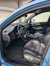 Porsche Macan GTS Panorama PASM Bose Kamera 1.Hand froze - Porsche in Celle
