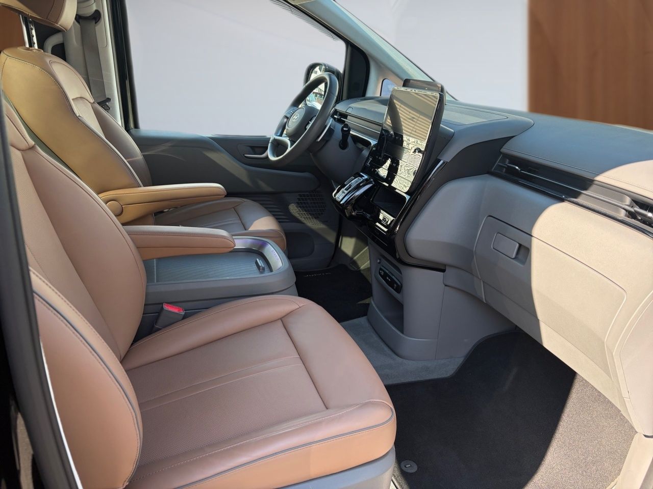Hyundai Staria – Bild 16