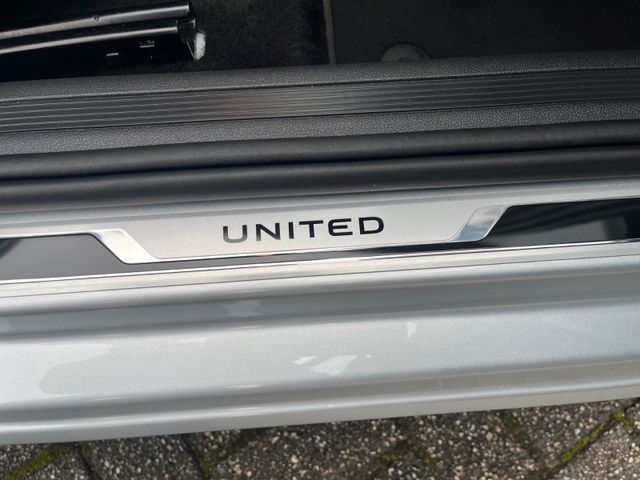 Volkswagen Polo VI United NAVI Active Info-Display