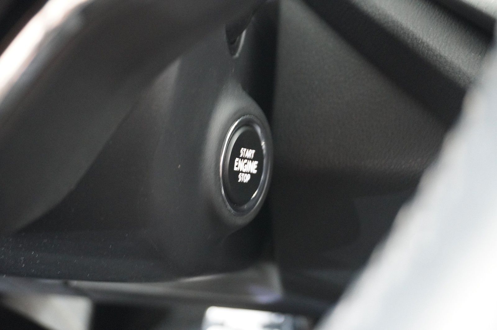 Fahrzeugabbildung SKODA Octavia Combi 2.0 TDI AMBITION DSG NAVI/LED/DAB+