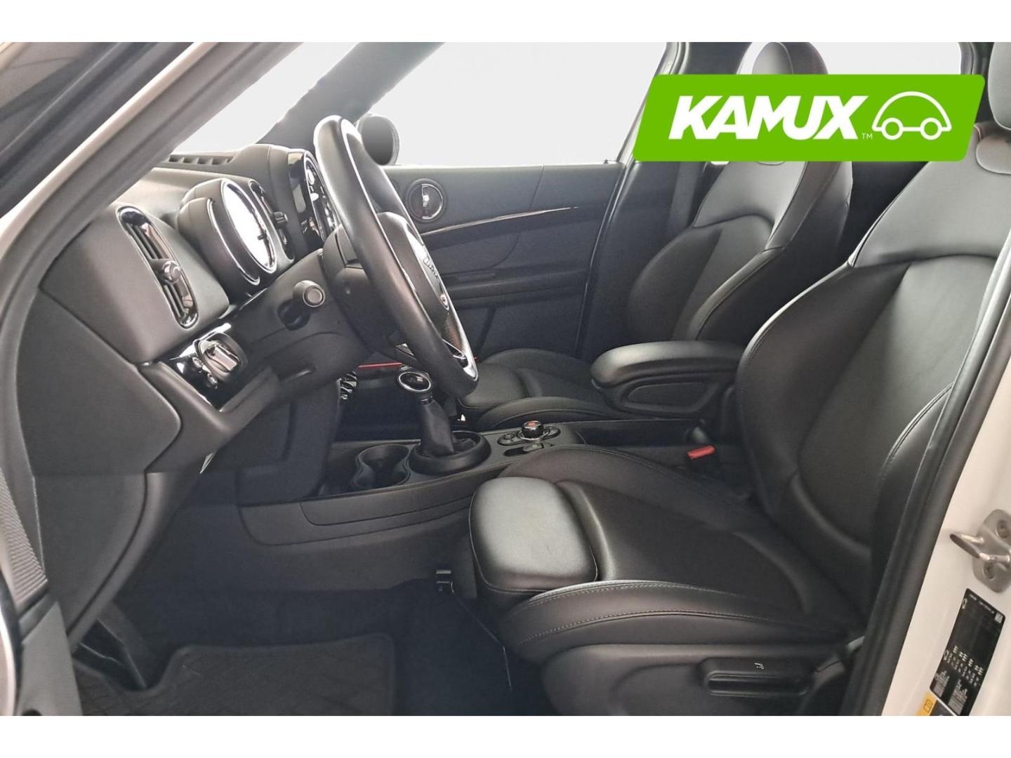 MINI Countryman SE All4 Steptronic+LED+NAVI+PDC+LEDER