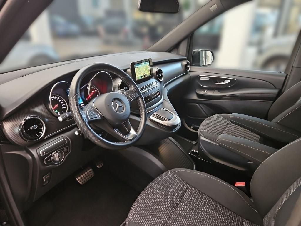 Fahrzeugabbildung Mercedes-Benz V 300 ED lang AMG 7 Sitze MBUX 2,5tAHK EASY-Pack