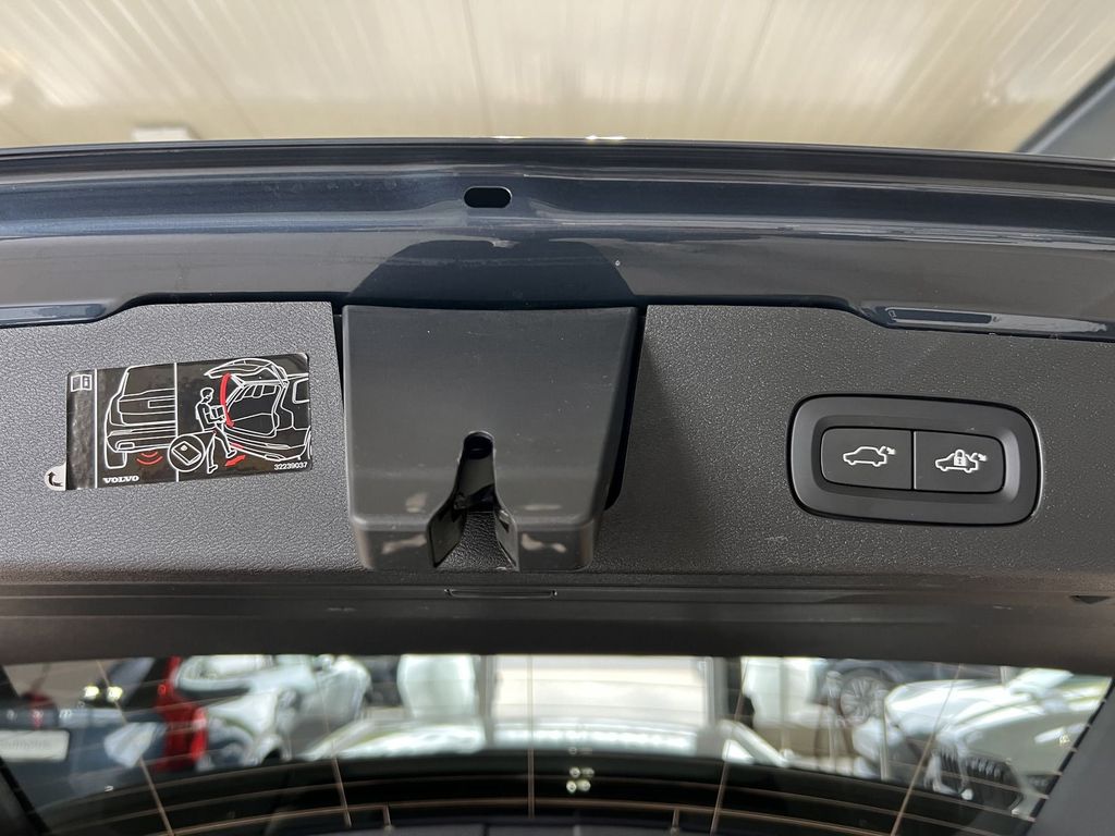 Volvo V60 B3 Momentum Pro BLIS Kamera LED WinterPro