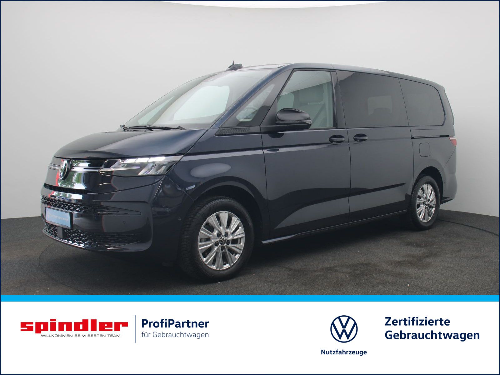 Volkswagen Multivan Life lang DSG / 7-Sitze, AHK, Navi, LED