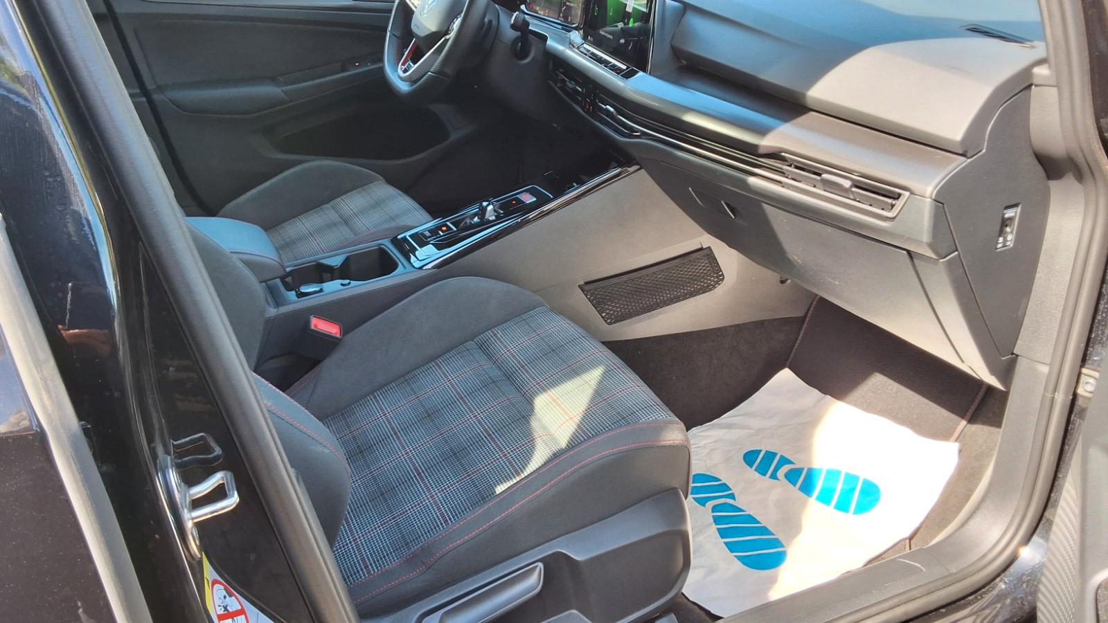 Volkswagen Golf VIII Lim. GTI, миниатюра 13