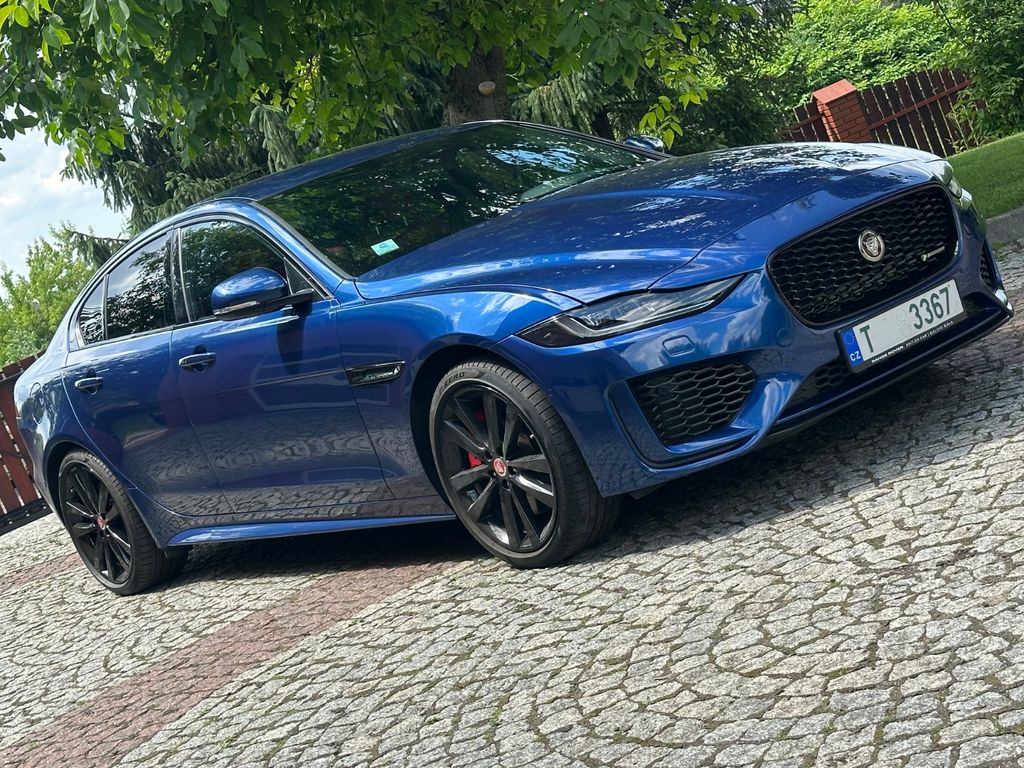 Image of Jaguar XE