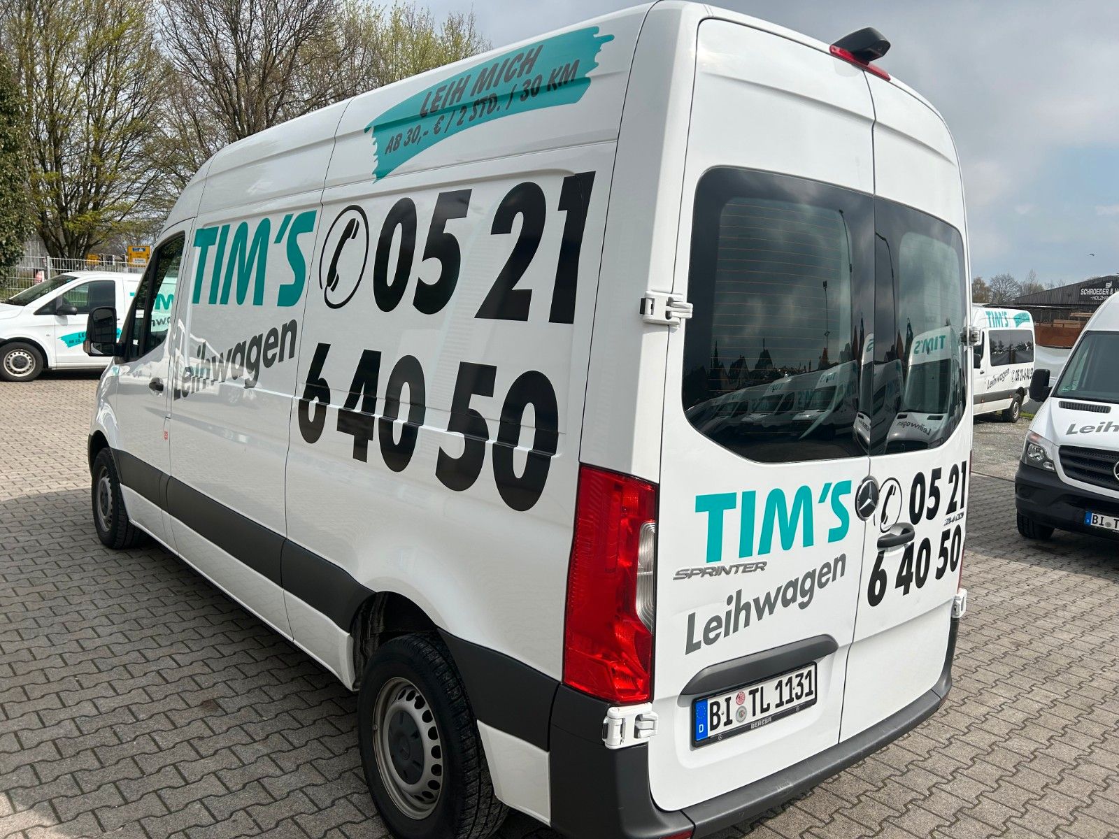 Fahrzeugabbildung Mercedes-Benz Sprinter III 214 CDI  MR NAVI