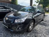 Chevrolet Cruze 1.7 Station Wagon LT+Navi+Rückfahrk.+ - Chevrolet Cruze: Schwarz