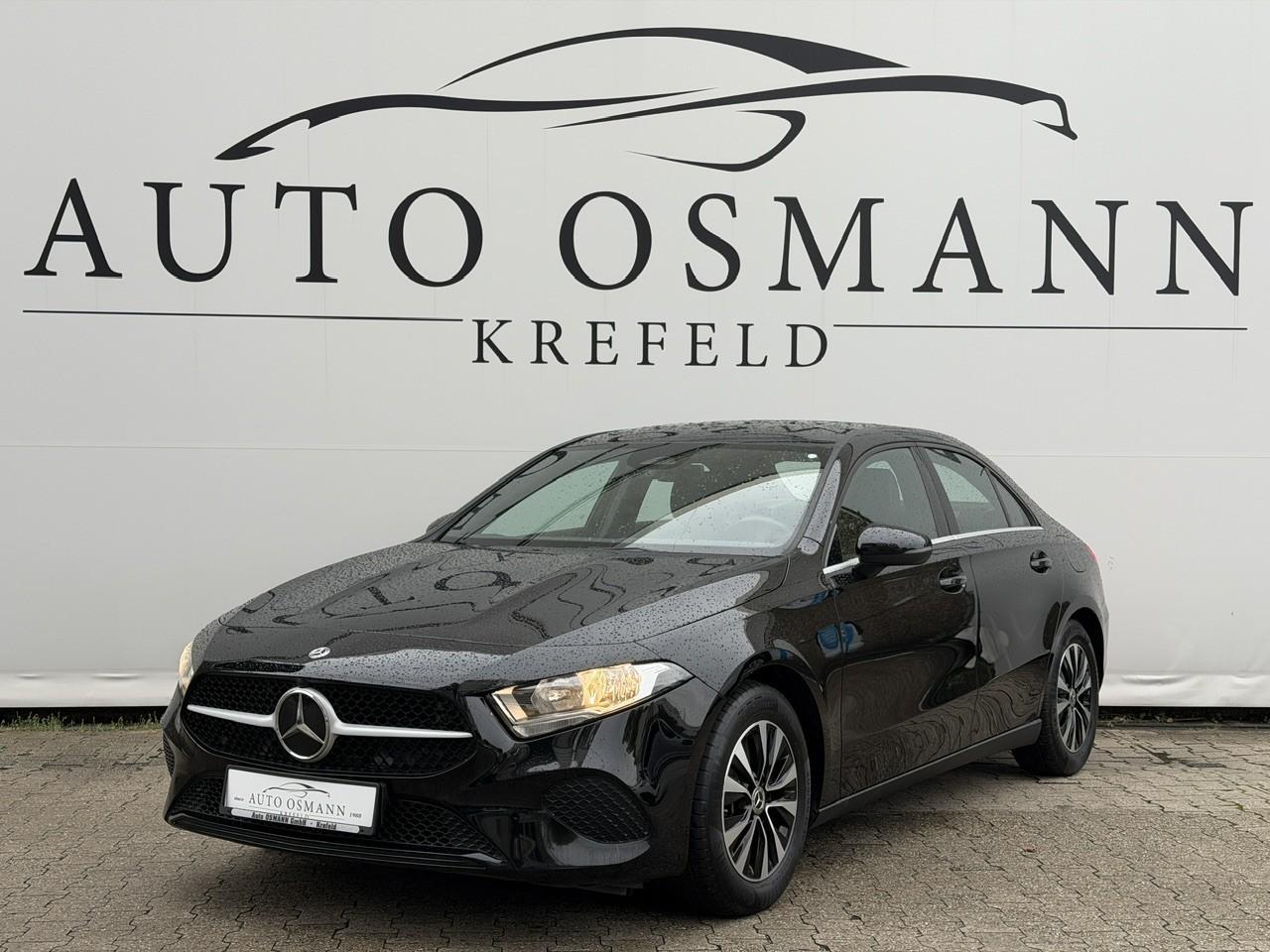Mercedes-Benz A-Class d 8G-DCT Lim. Entry RFK DAB
