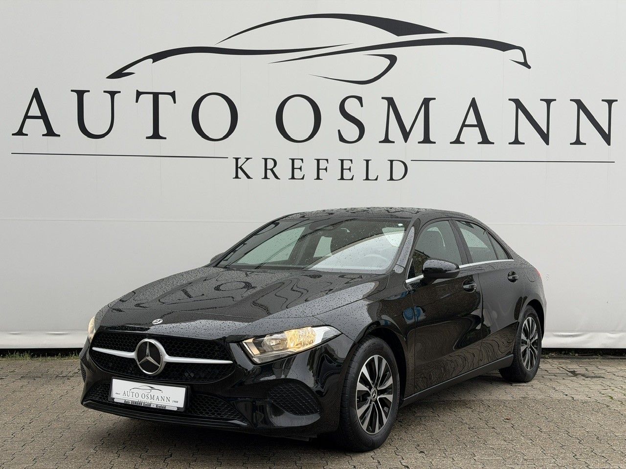 Mercedes-Benz A 200 d 8G-DCT Lim. Entry RFK DAB foto 1