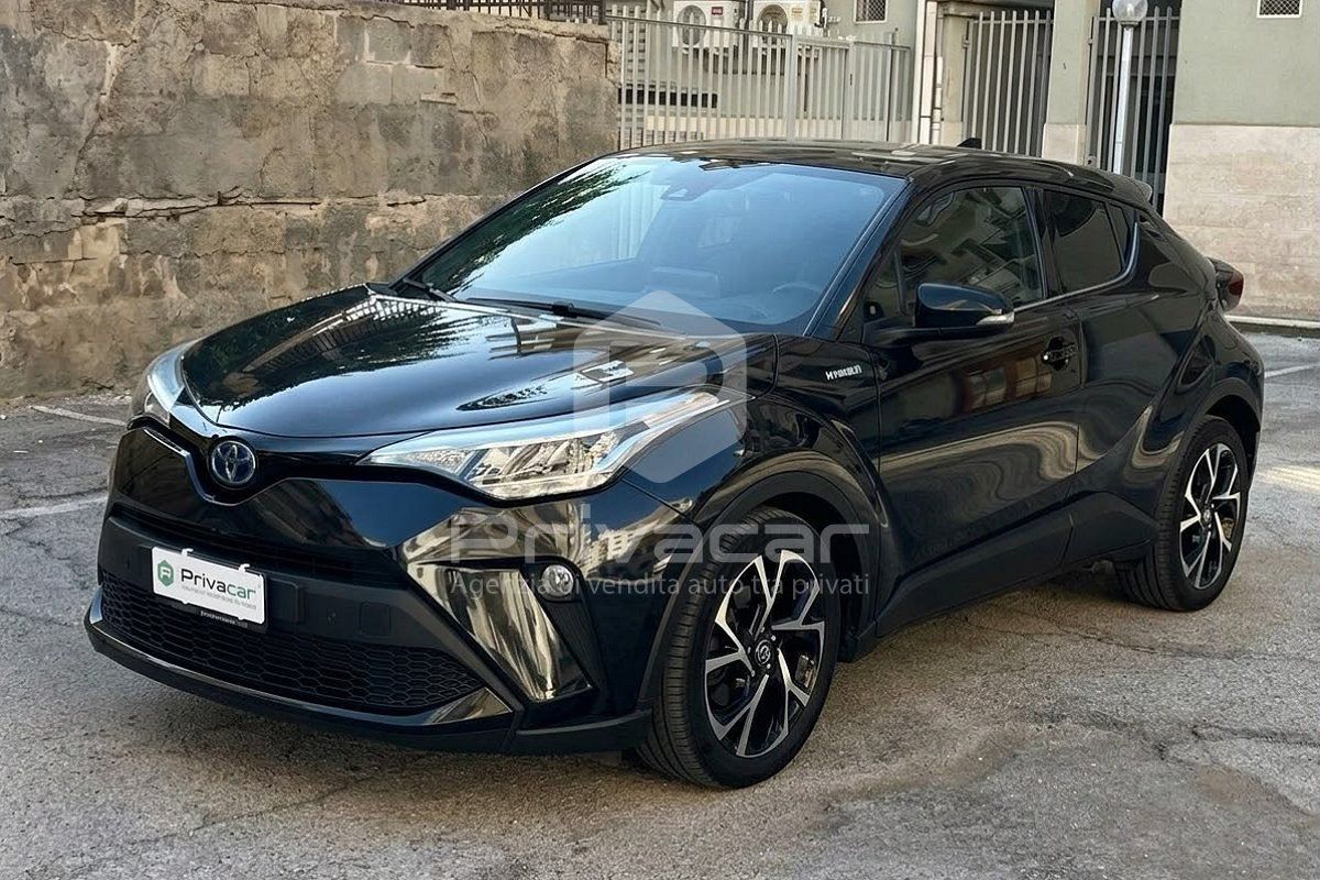 Toyota TOYOTA C-HR 1.8 Hybrid E-CVT Trend