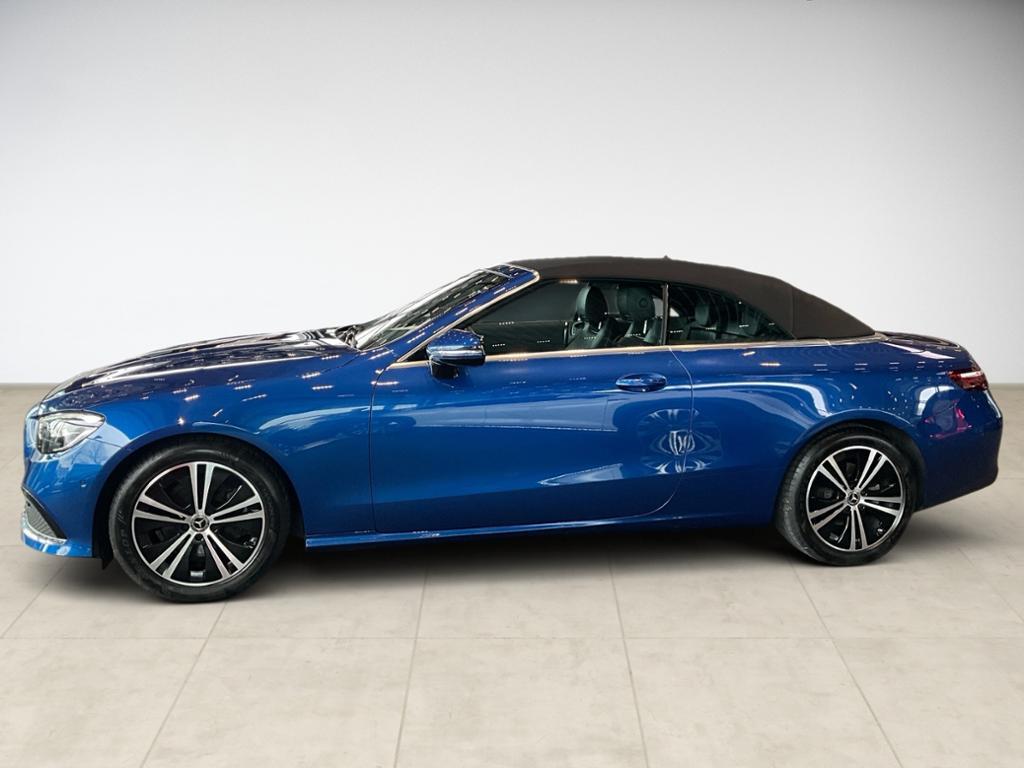 Mercedes-Benz E 220 d Avantgarde Cabriolet AHK AUT Kam. KlimaA