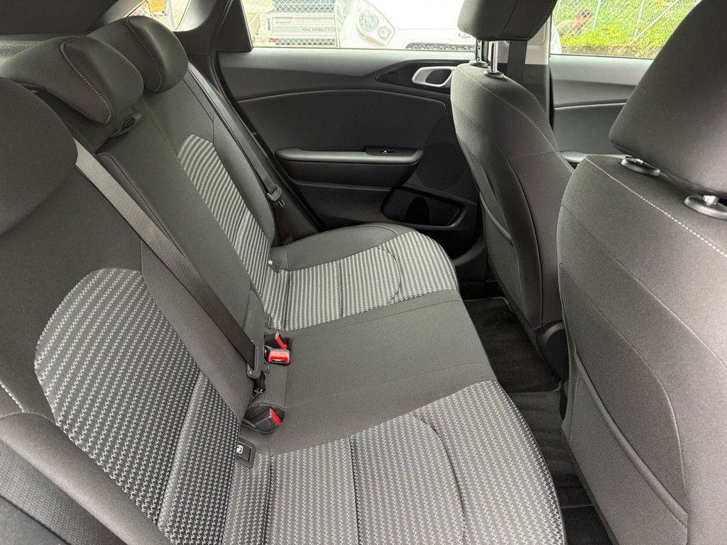 Fahrzeugabbildung Kia Ceed 1.0 TGDI Spirit