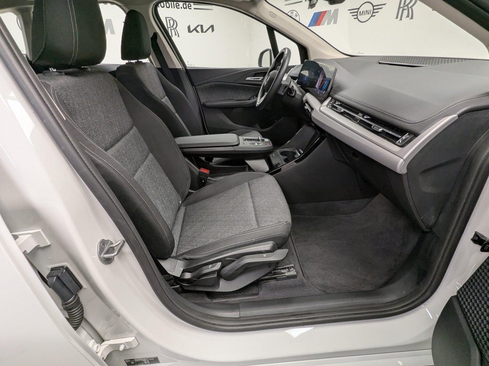 BMW 220 Active Tourer 220i Active Tourer AHK RFK NAVI LED Sound Syst., миниатюра 7