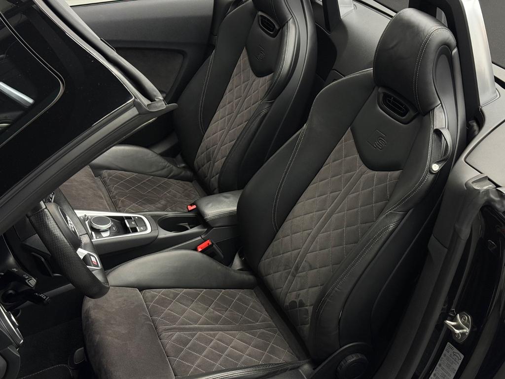 Audi TT Roadster 2.0 TFSI quattro S Line, Foto 48 von 49