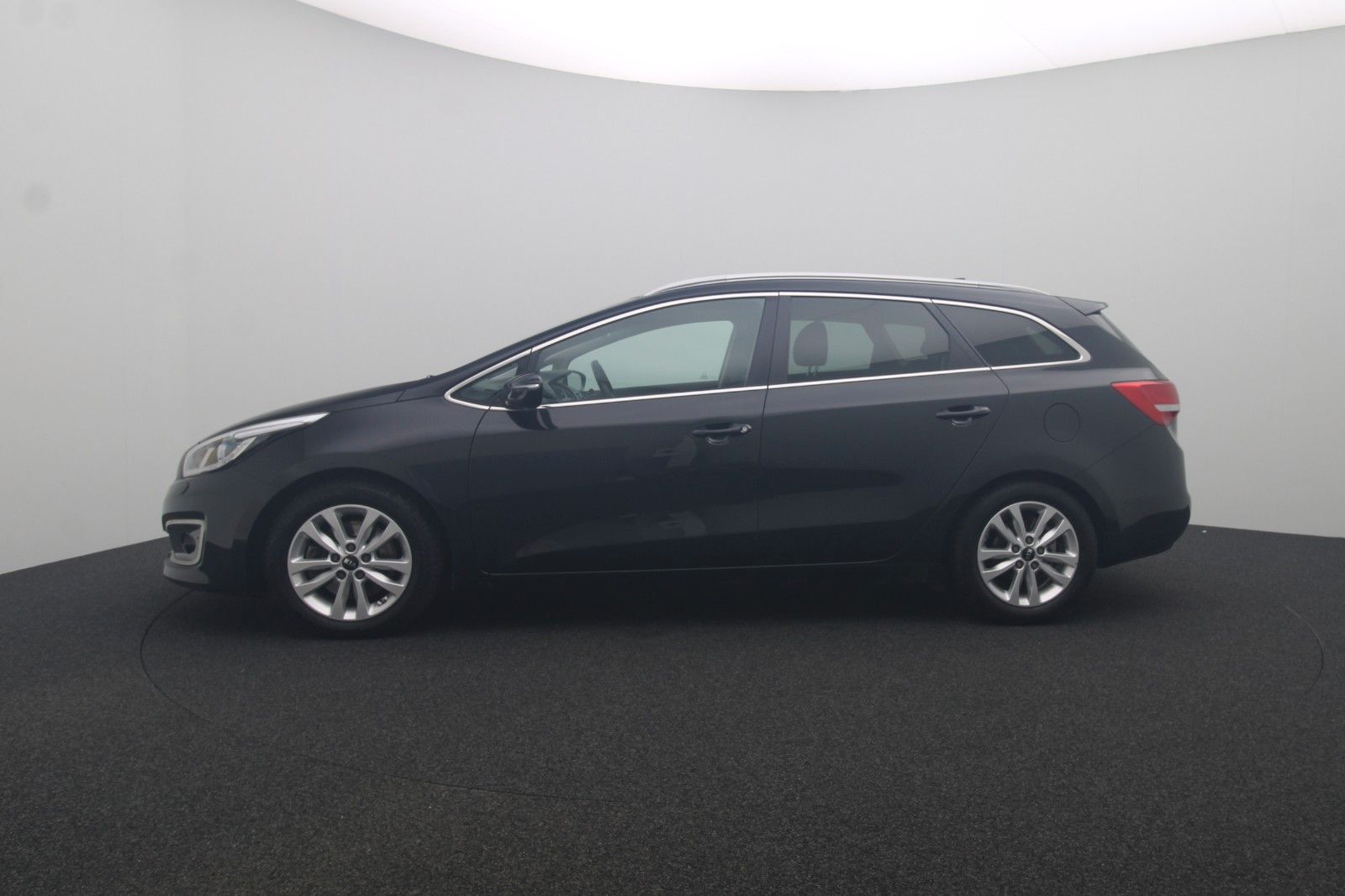 Fahrzeugabbildung Kia cee'd 1.6 Sportswagon