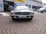 Mercedes-Benz SL 500 500 SL R107 - Mercedes-Benz SL 500 mit Benzin-Antrieb: Cabrio, R107 Sl500
