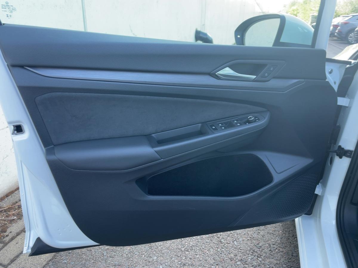 Volkswagen Golf Style 2.0 TSI ACC+LED+NAVI+PDC+VIRT+SHZ, миниатюра 13