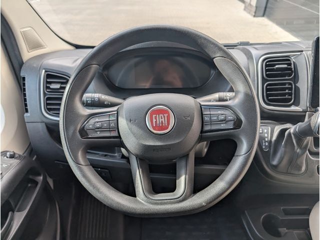Fahrzeugabbildung Fiat Ducato Maxi Serie 8 35 L5H2 AT8 ,Kamera,Navi,