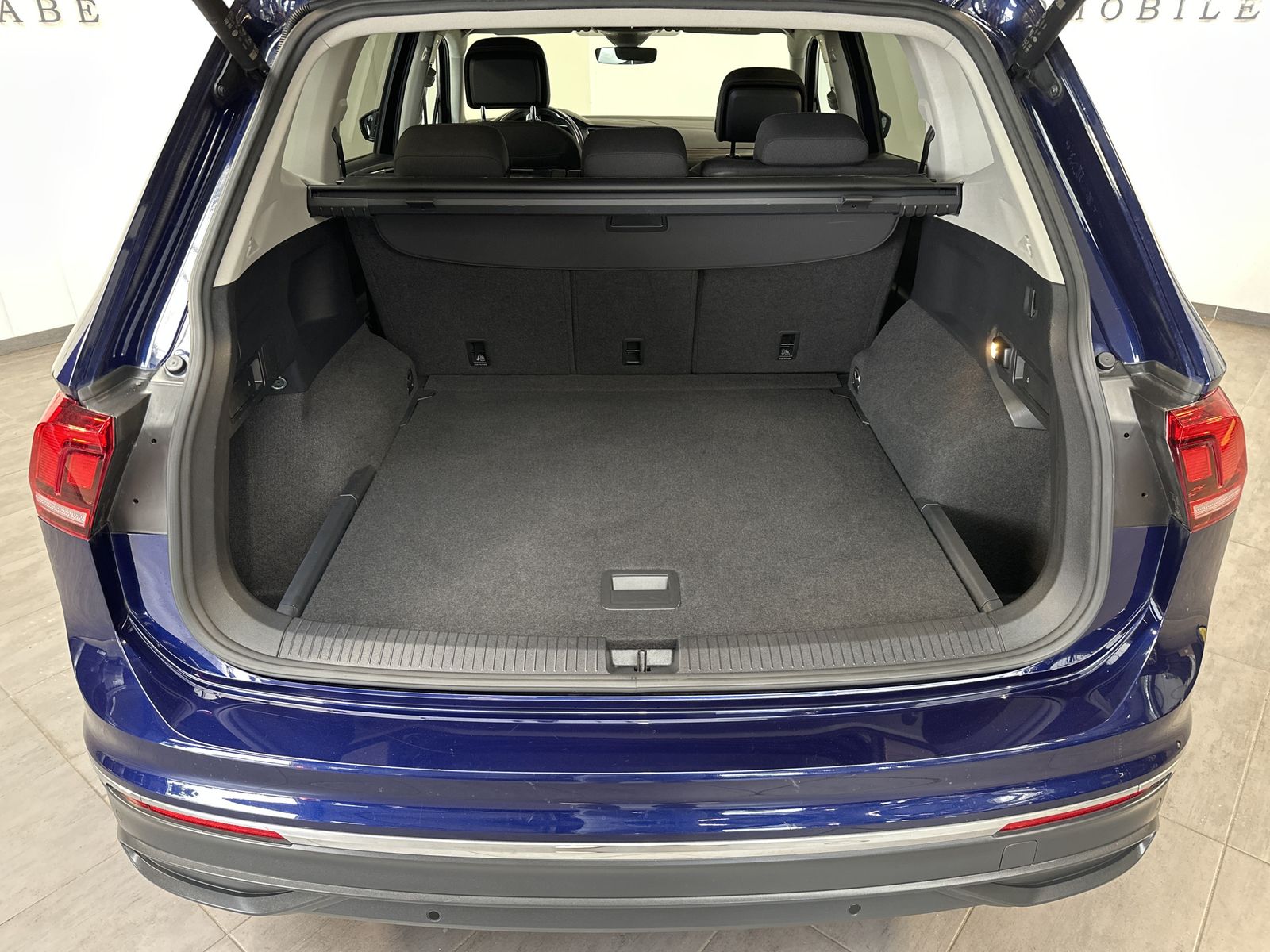 Fahrzeugabbildung Volkswagen Tiguan Allspace 2.0 TDI DSG Life NAV+LED+KAMERA