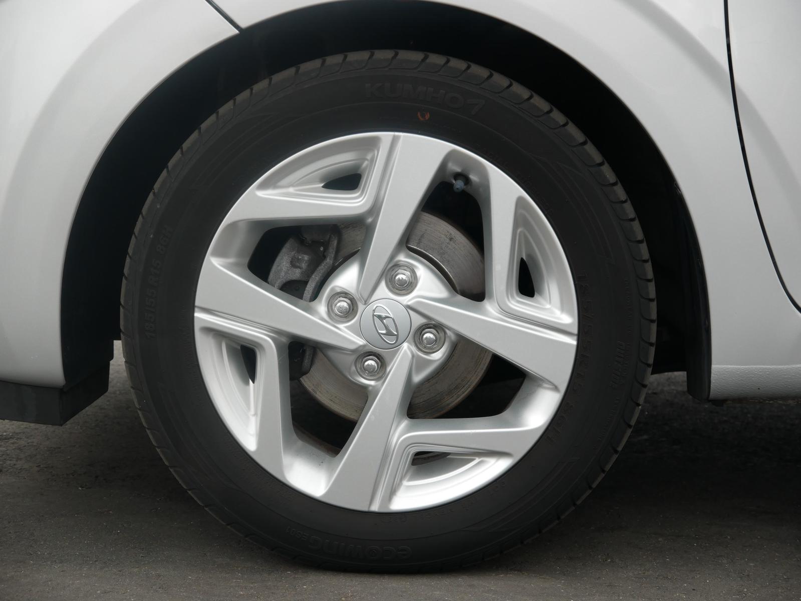 Hyundai i10 1.0 Trend Sitzheizung Tempomat Spurhalte PDC