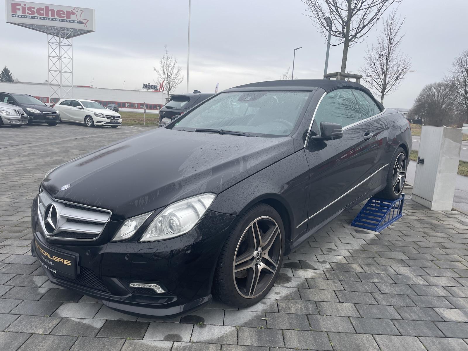 Mercedes-Benz E 350 CGI BlueEfficiency NAVI | LEDER | 18´´