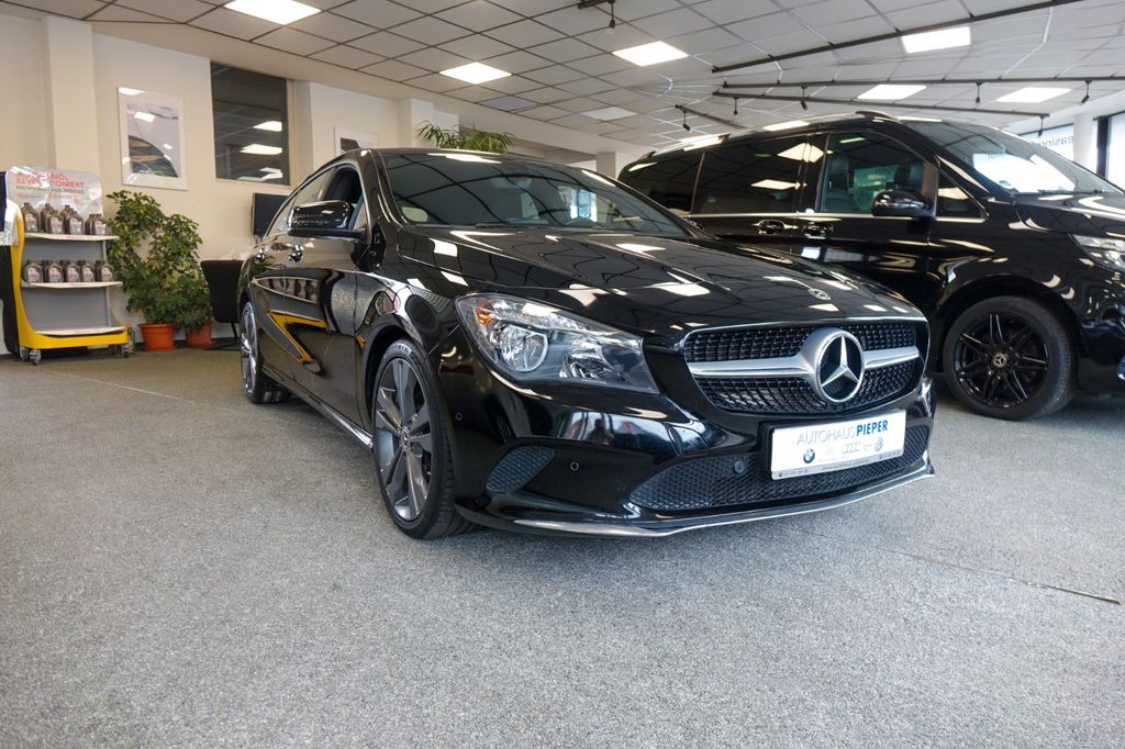 Image of Mercedes-Benz CLA 200 Shooting Brake