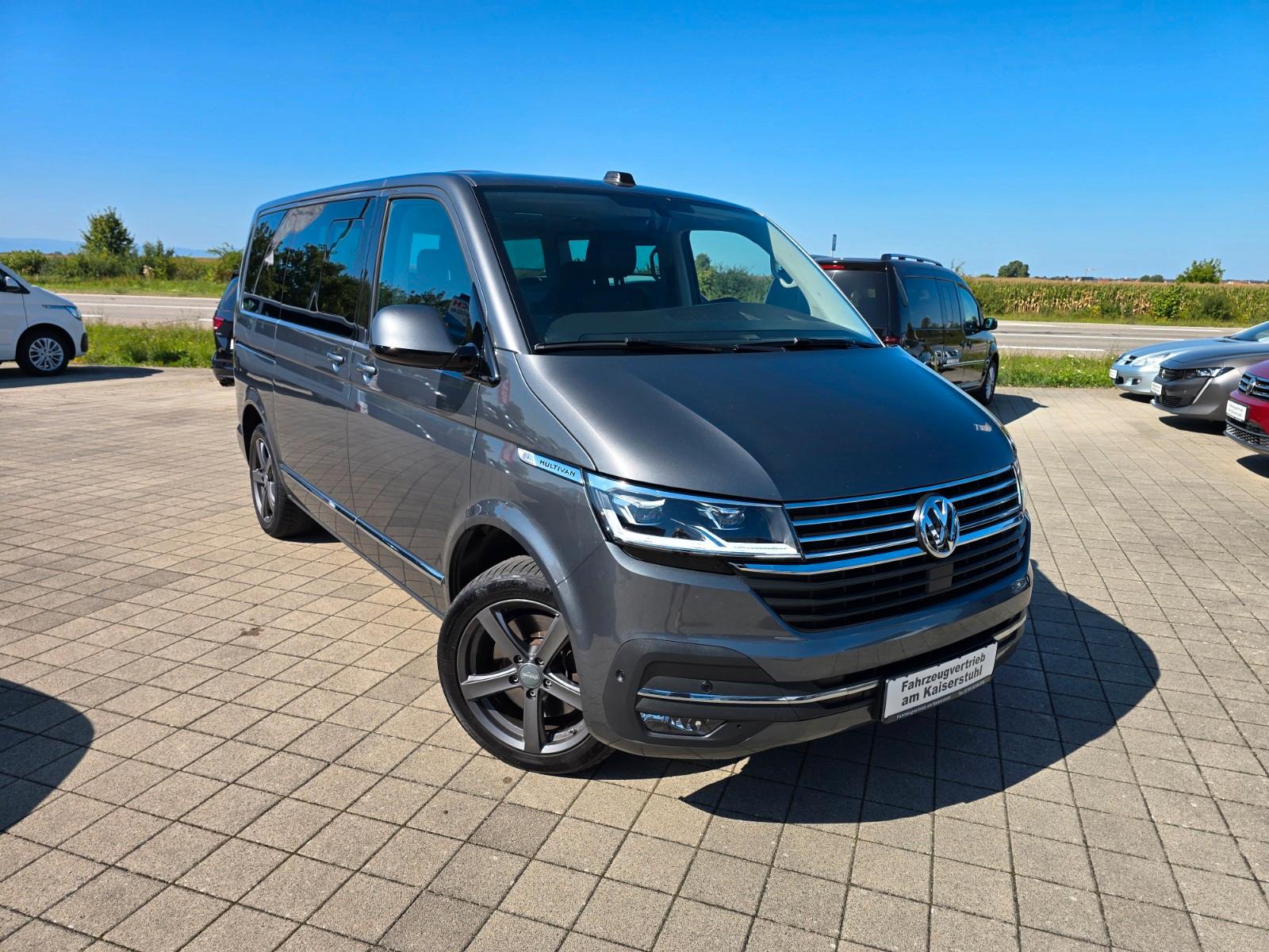 Volkswagen T6 Multivan T6.1 Highline DSG LED ACC STDHZ 2xST