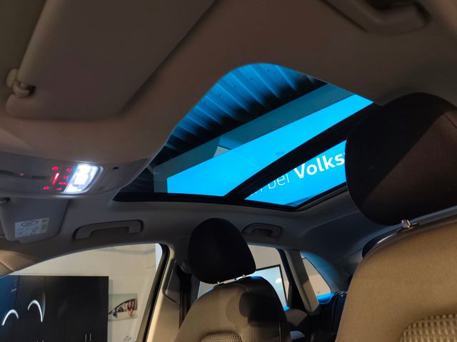 Q3 2.0 TFSI S-Line quattro *Pano*AHK*Tempomat*