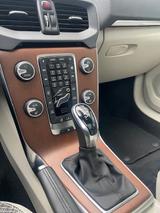 Volvo V40 T3 Geartronic Momentum Momentum - gebrauchte Volvo V40 aus dem Jahr 2019